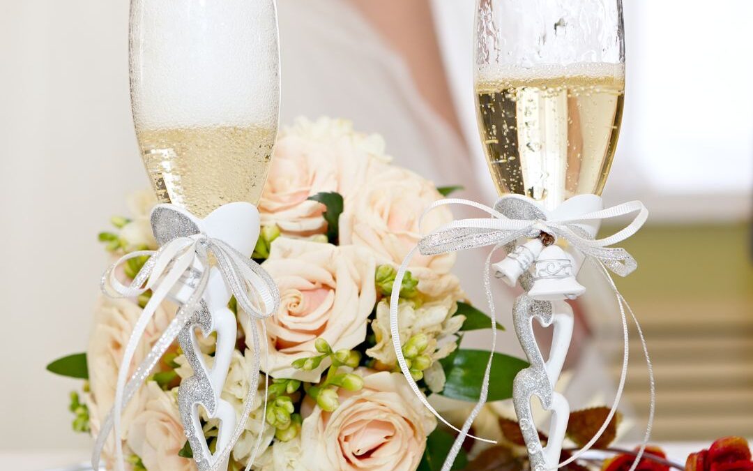 Toasting to Forever: Best Beverage Choices for Your Wedding Day